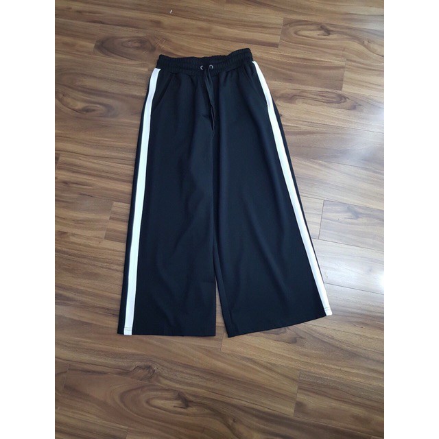 Quần Ống Rộng Phối Sọc Trắng Cá Tính | BigBuy360 - bigbuy360.vn