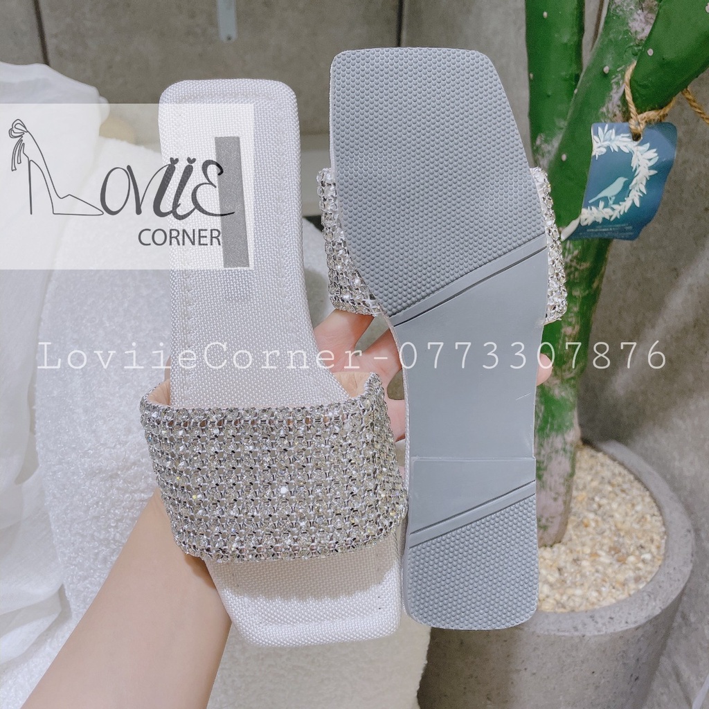 DÉP NỮ CAO CẤP LOVIIECORNER - DÉP BỆT THỜI TRANG QUAI ĐÍNH ĐÁ BẢN TO ĐẾ THẤP HIỆN ĐẠI D220624