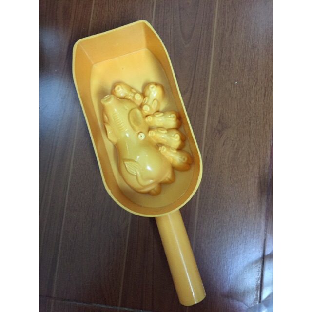 Khuôn gõ heo bầy 300g
