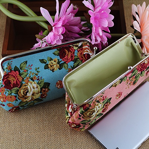 Ví nữ họa tiết hoa bằng vải canvas tiện lợi