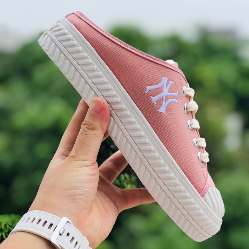 giày vải đạp gót ny FREE.SHIP + Hộp giày sục vải mlb nữ hồng chữ trắng đế cao, dây buộc, chữ thêu