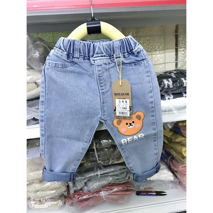 Quần jean baggy hình Gấu siêu kute cho bé (Ảnh shop chụp thât)