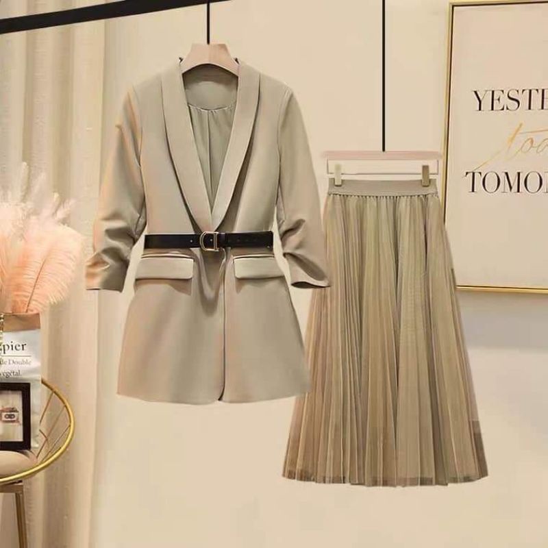 Sét áo vest chân váy xếp ly