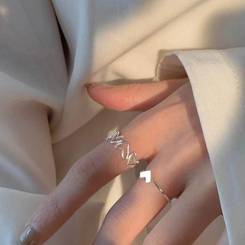 Nhẫn Bạc Dạng Hở Họa Tiết Hình Trái Tim Phong Cách Vintage Thanh Lịch