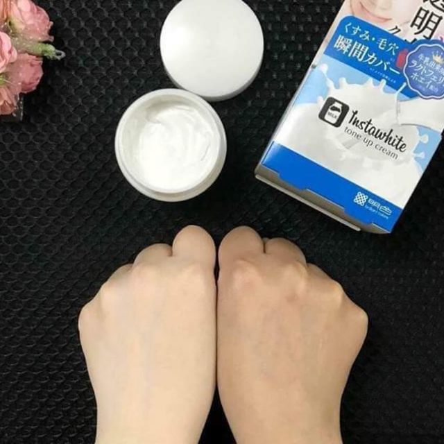 Kem dưỡng nâng tông instawhite