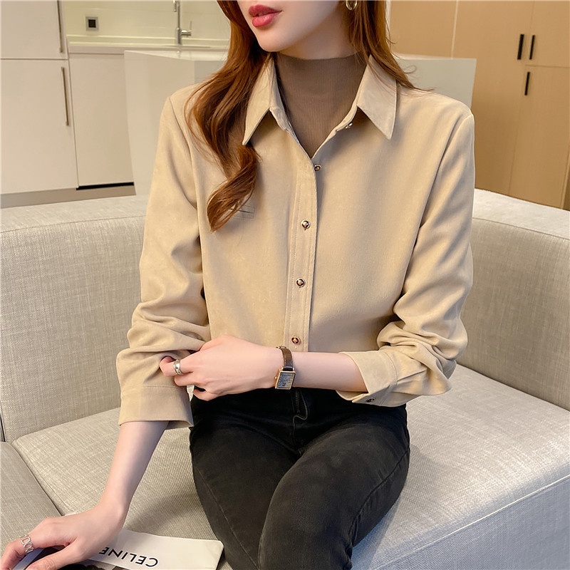 Đầm sơ mi nhung kẻ đính nút hình ong phong cách vintage 2022