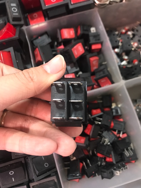 Set 2 công tắc 6 hoặc 4 chân