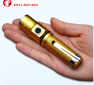 ĐÈN PIN MINI SIÊU SÁNG D16