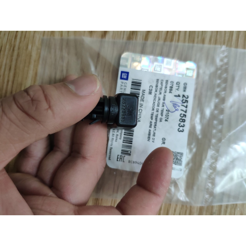 cảm biến nhiệt độ không khí cruze- matiz 4- spark 2012-2018, colorado 25775833