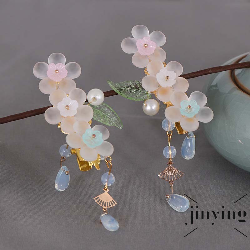 GETNOIVAS Đôi khuyên tai trang trí hoa đính ngọc trai nhân tạo xinh xắn cho nữ