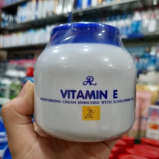 Kem vitamin e dưỡng ẩm thái lan 200g