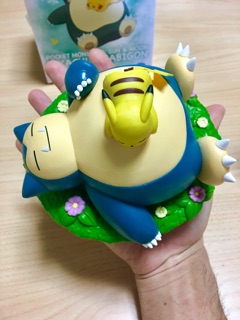 Mô hình trưng bày-pé mập và pikachu size to