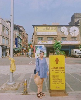 Chiếc đầm baby doll kẻ caro xanhhh