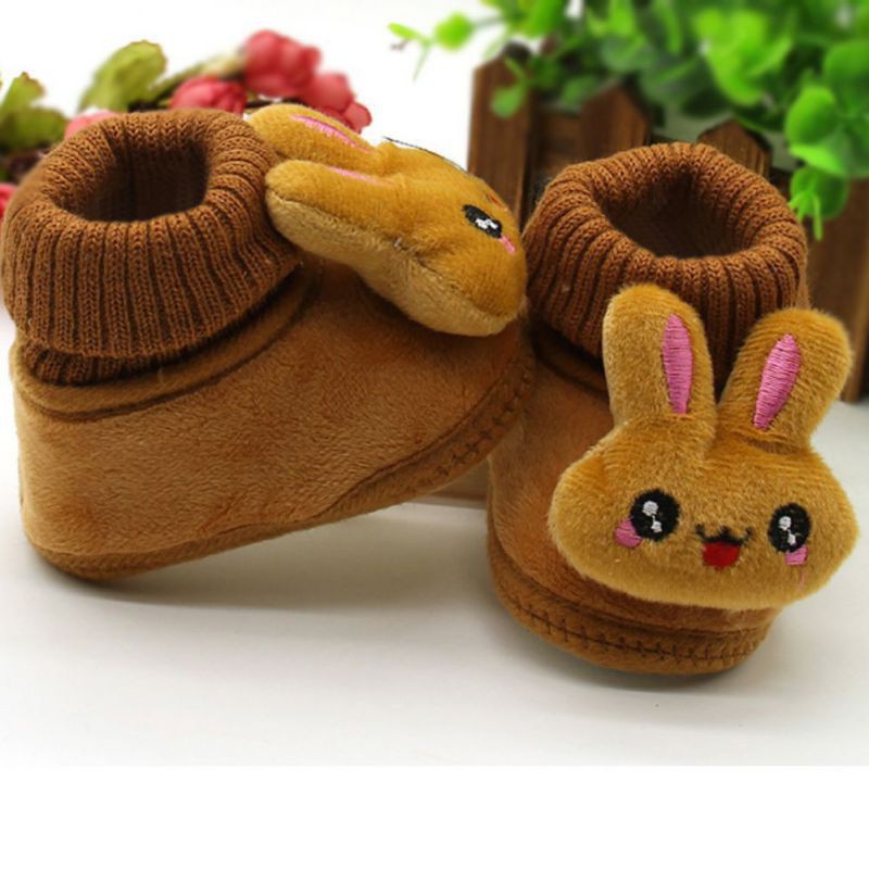 Ủng chống trượt đính thỏ bông hoạt hình màu trơn đáng yêu ấm áp cho bé