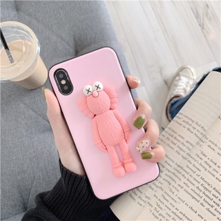 Ốp Kaws BFF