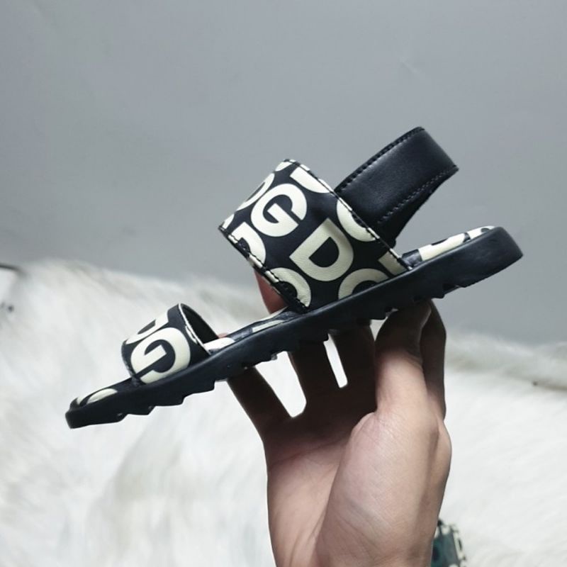Dép quoai hậu DG cho bé
