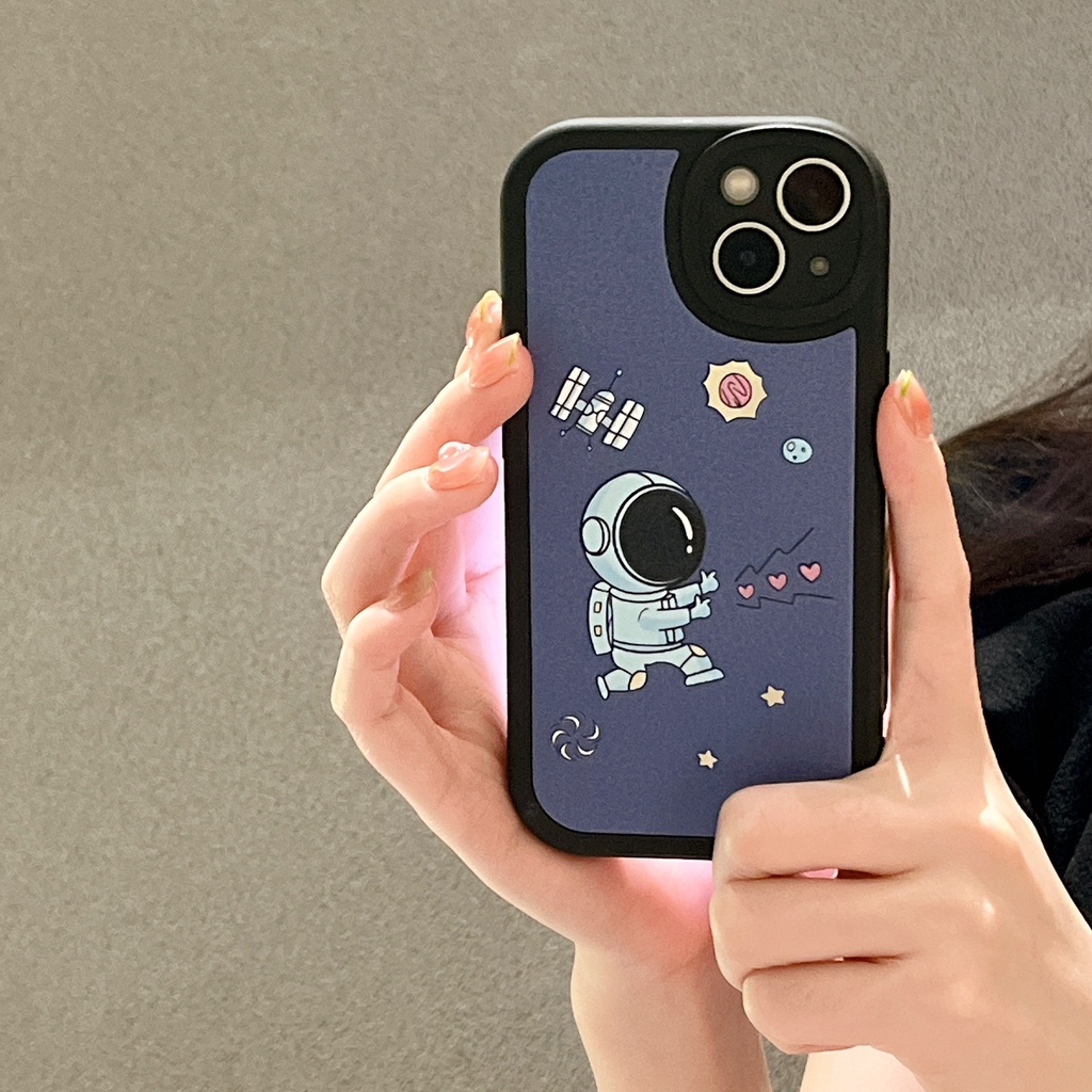 Ốp Điện Thoại Da Chống Sốc Hình Phi Hành Gia Hoạt Họa Màu Hồng Và Xanh Dương Thời Trang Cho Iphone