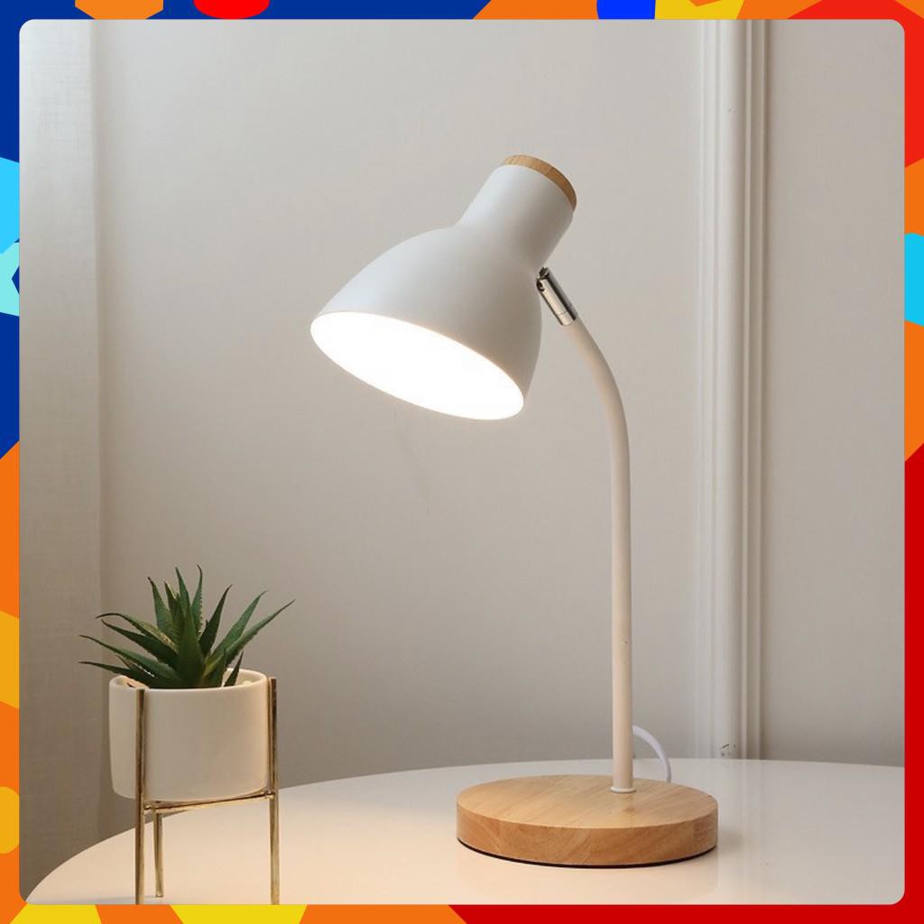 Đèn học chân gỗ, đèn đọc sách để bàn phong cách Hàn Quốc - Nhà Chi Decor