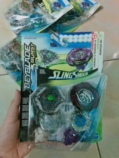 Con Quay Beyblade Burst Turbo SlingShock