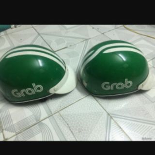 Nón bảo hiểm grab thời trang