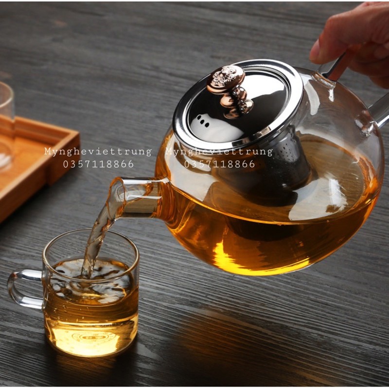 Bình trà thủy tinh dáng tròn nắp và lọc trà inox 800ml