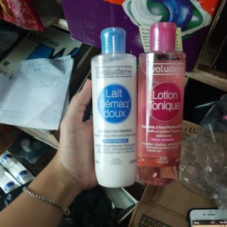 Nước hoa hồng và Sữa tẩy trang EVOLUDERM 250ML
