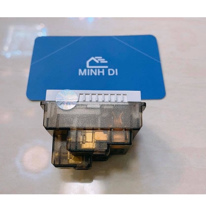 Hạt ổ cắm 3 chân, Hạt 3 chân Vonta V04 SERIES