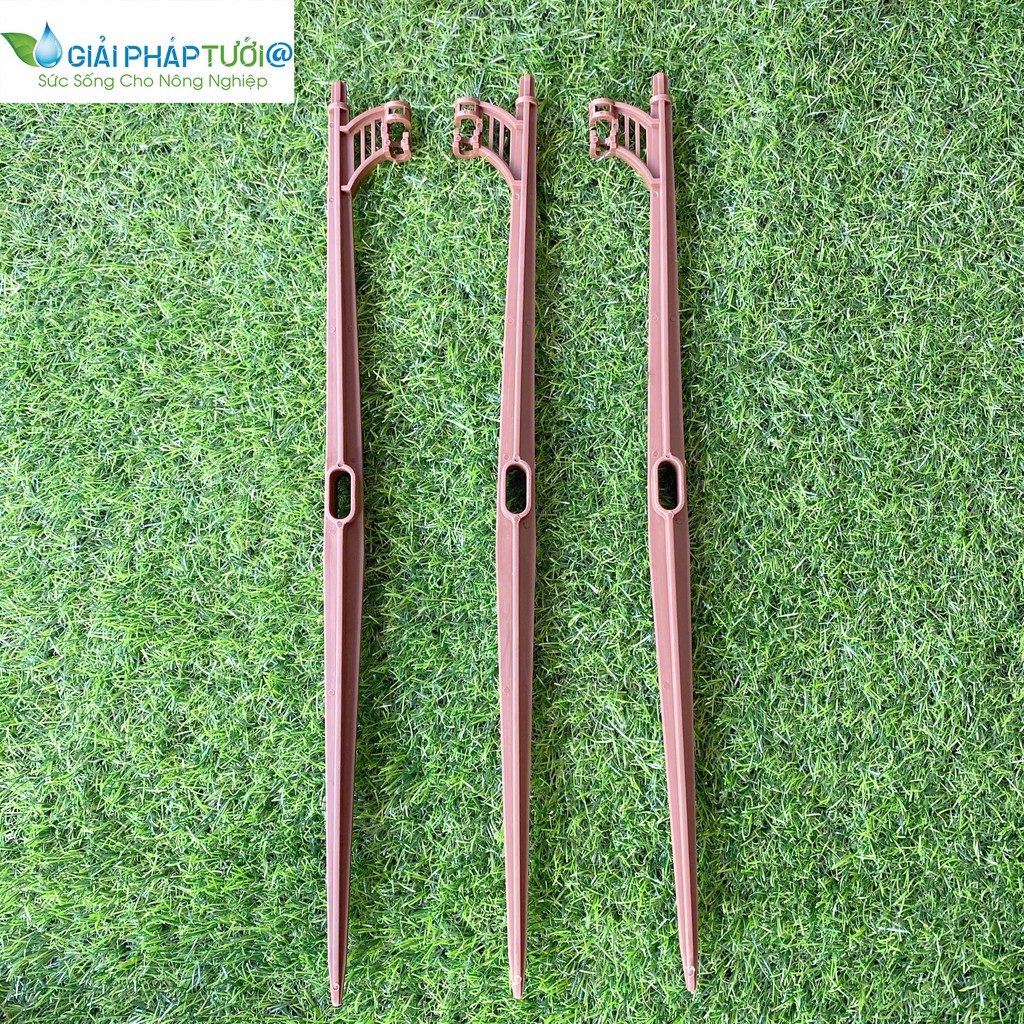 Cây cắm béc tưới cao 47cm nhựa nguyên sinh cao cấp dẻo dai sản xuất bởi béc tưới cây giải pháp tưới