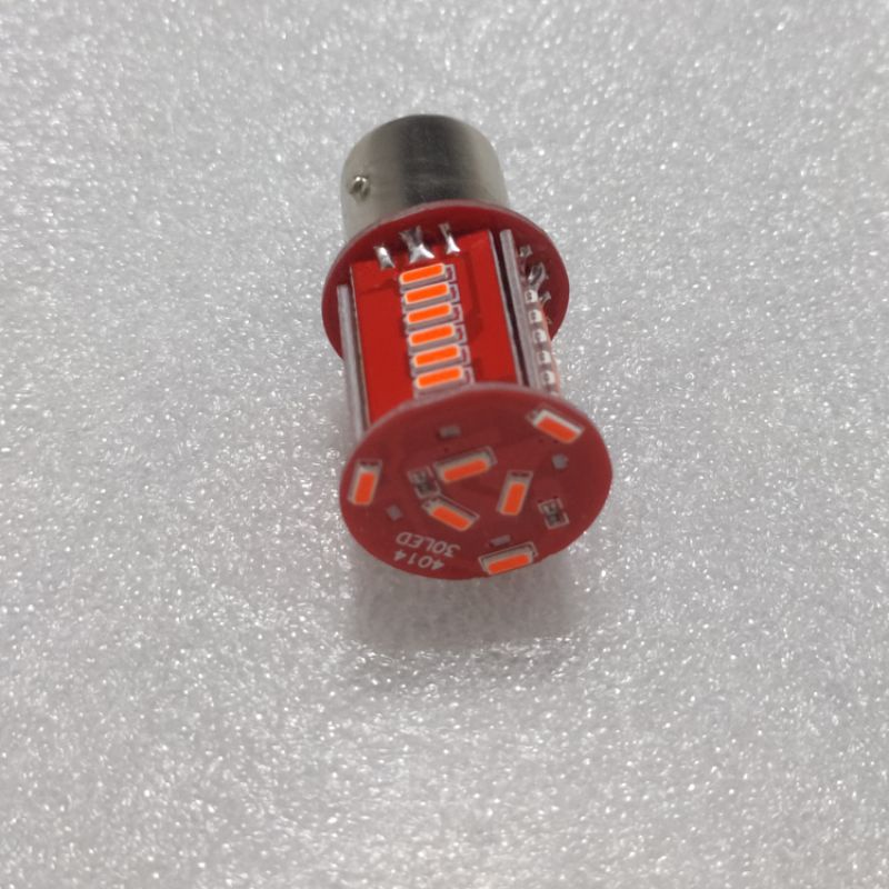 Led hậu audi chạy