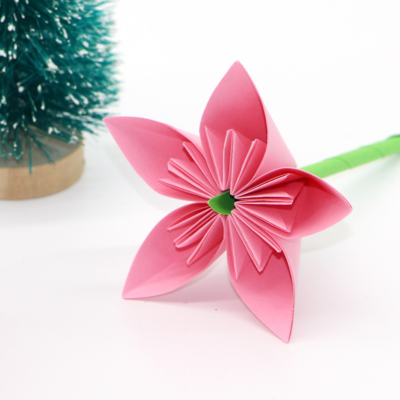 Mới Bộ Đồ Chơi Xếp Hình Origami 7cm Hình Vuông Họa Tiết Trái Tim / Chim Hạc / Trái Tim Màu Hồng Dễ Thương Cho Bé Thẻ