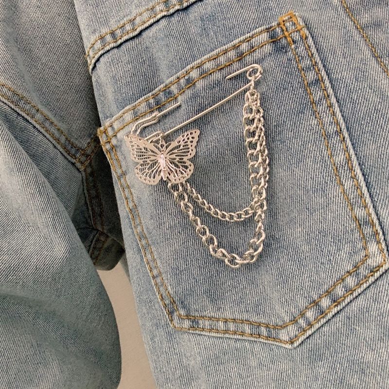 Cài Ngực Áo Thiết Kế Hình Bướm Cá Tính Thời Trang