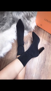 Boot nữ mũi nhọn