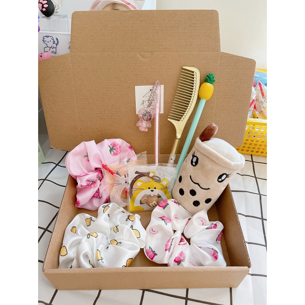 Combo hộp quà tặng người yêu, bạn gái, chị em gái  - tiệm tạp hoá nhà Miêu