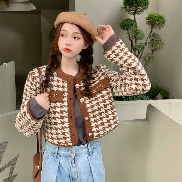 Xiaoxiangfeng Áo Khoác Cardigan Dệt Kim Eo Cao Màu Sắc Tương Phản Phong Cách Phương Tây Thời Trang Thu Đông Hàn Quốc Dành Cho Nữ