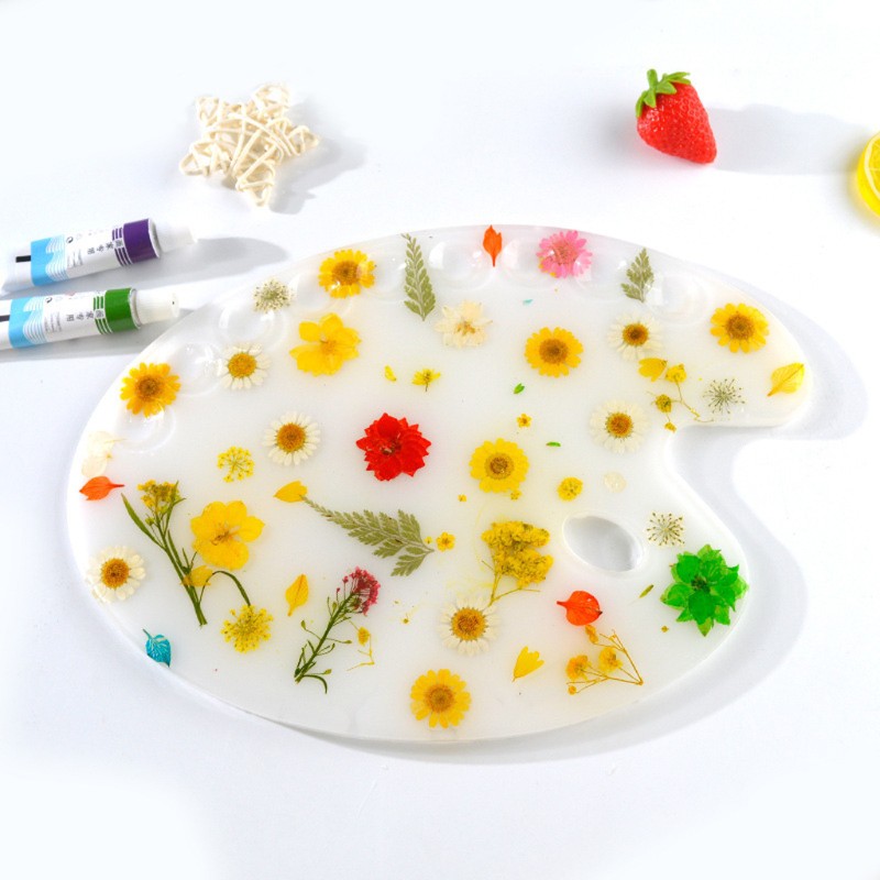 Khuôn hình oval làm bảng màu sơn resin handmade cho nghệ sĩ nghệ thuật