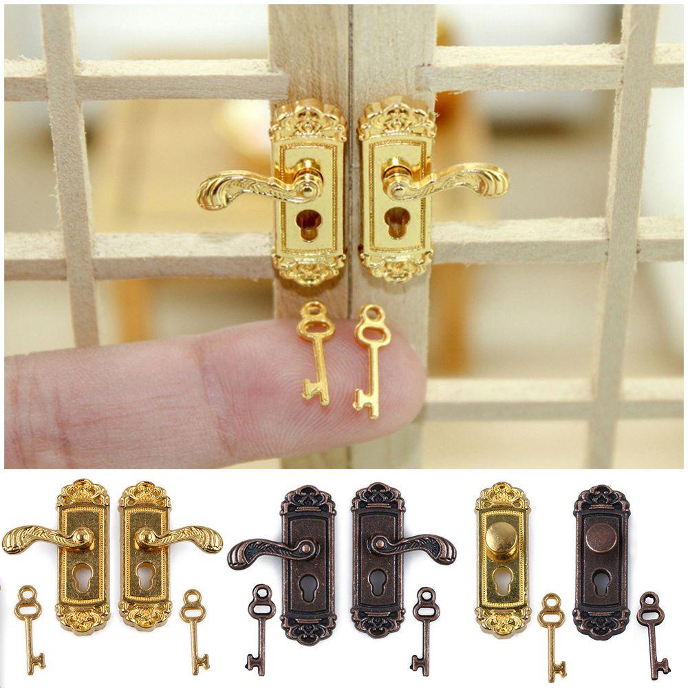 Bộ Ổ Khóa Và Chìa Khóa Bằng Đồng Thau Phong Cách Retro Dành Cho Nhà Búp Bê