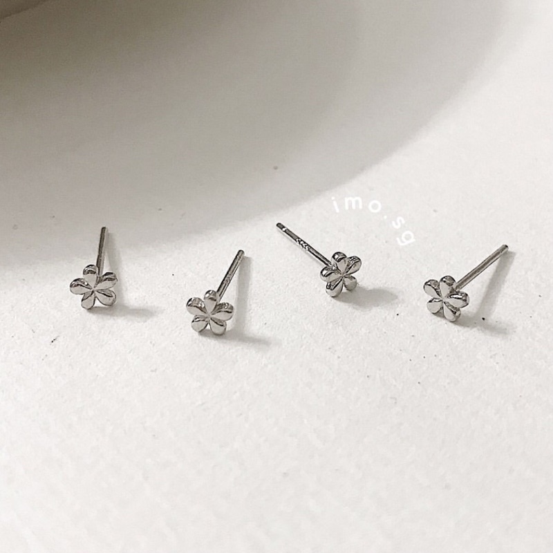 Bông tai hoa 5 cánh đôi kim bạc 925 imo.sg xinh xắn dễ thương sang xịn phong cách hàn quốc