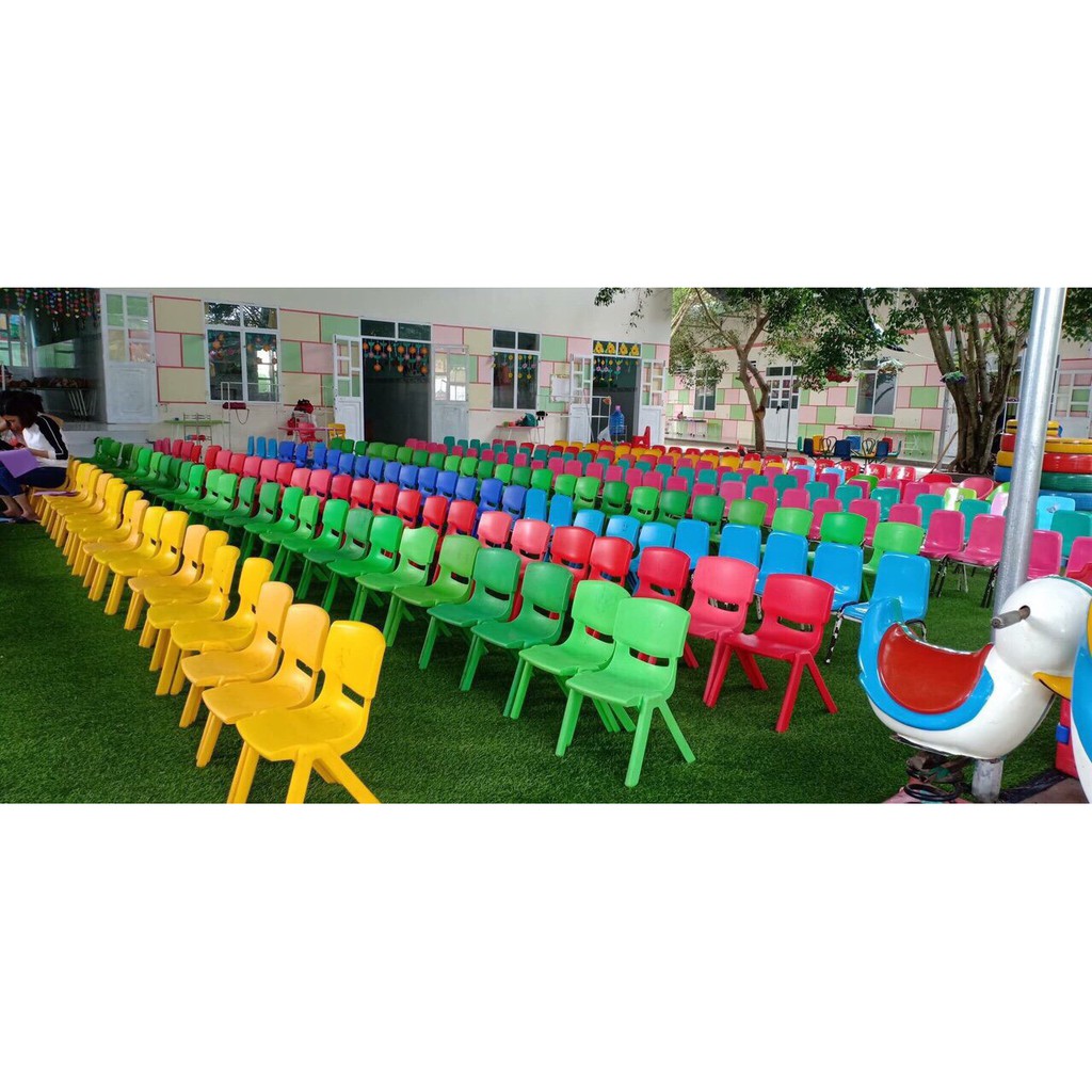 Ghế nhựa nhập khẩu