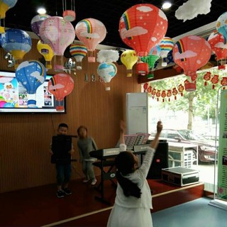 Lồng đèn khinh khí cầu giấy trang trí 25 cm