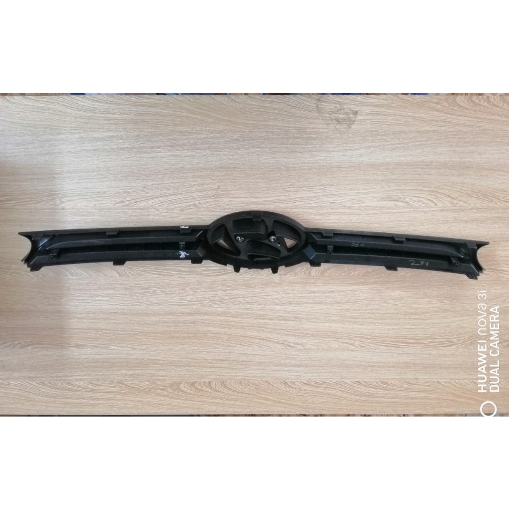 Mặt ca lăng  Hyundai i10 Grand