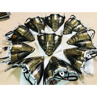 đèn hậu nakasone ex 135