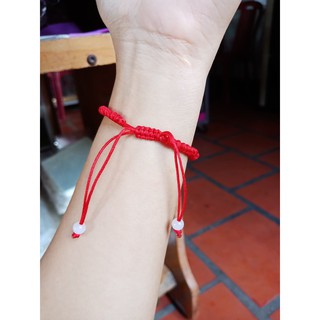 Vòng tay dây đỏ may mắn