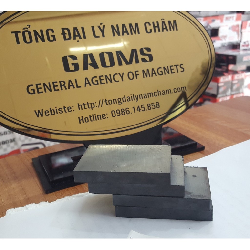 Nam châm Ferrite 75x50x10mm, nam châm đen khối to tách lọc sắt