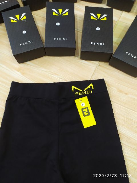 Quần legging FD | BigBuy360 - bigbuy360.vn