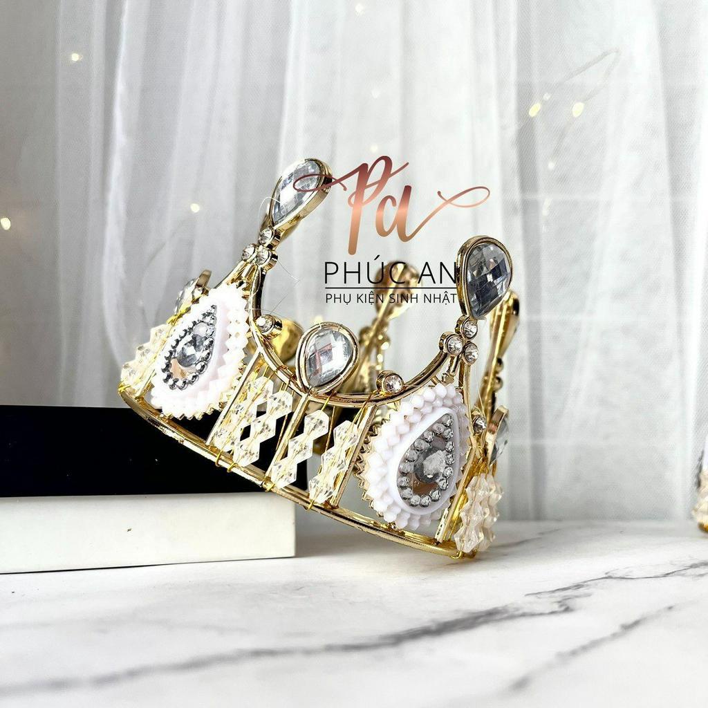 Vương miệng mini nhựa nhẹ đính đá trang trí bánh kem