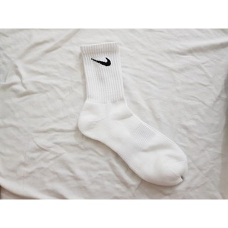 Combo 5 Đôi Tất thể thao cao cổ Nike (3 đen , 2 trắng)