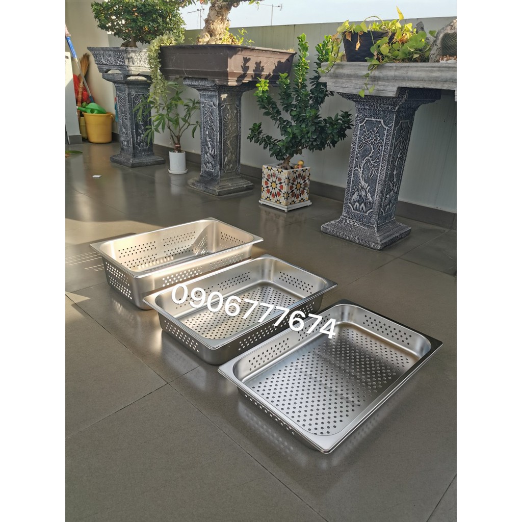 Khay GN 1/1 Dạng Lỗ Hiệu EAST