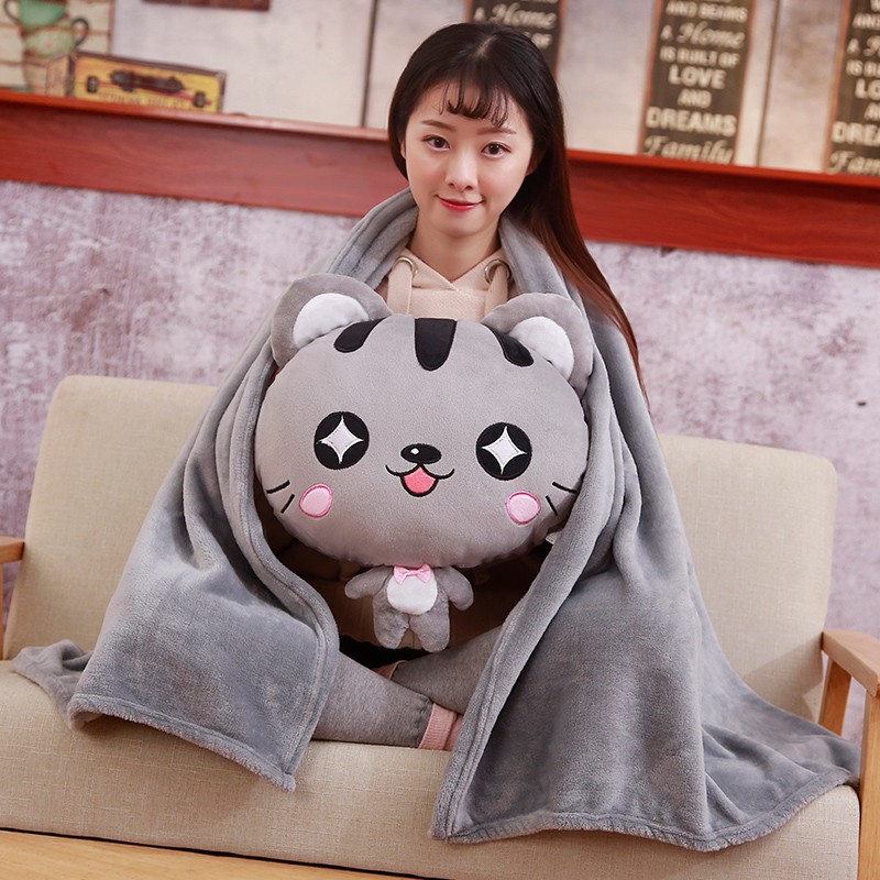 Bộ chăn gối văn phòng 3 in 1 Totoro vuông màu xám có thể mang đi du lịch tiện lợi