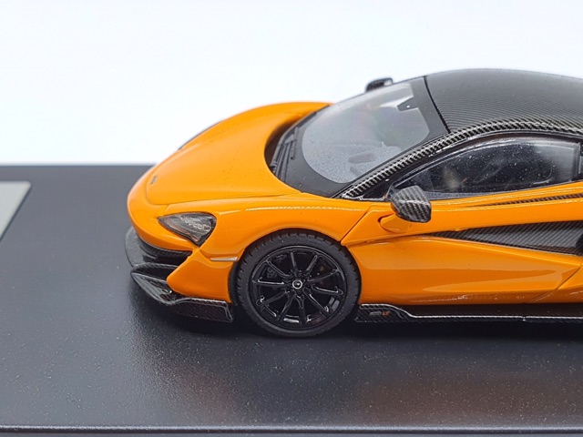 Xe Mô Hình McLaren 600LT 1:64 Lcd Model ( Cam )