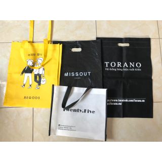 Túi tote local brand